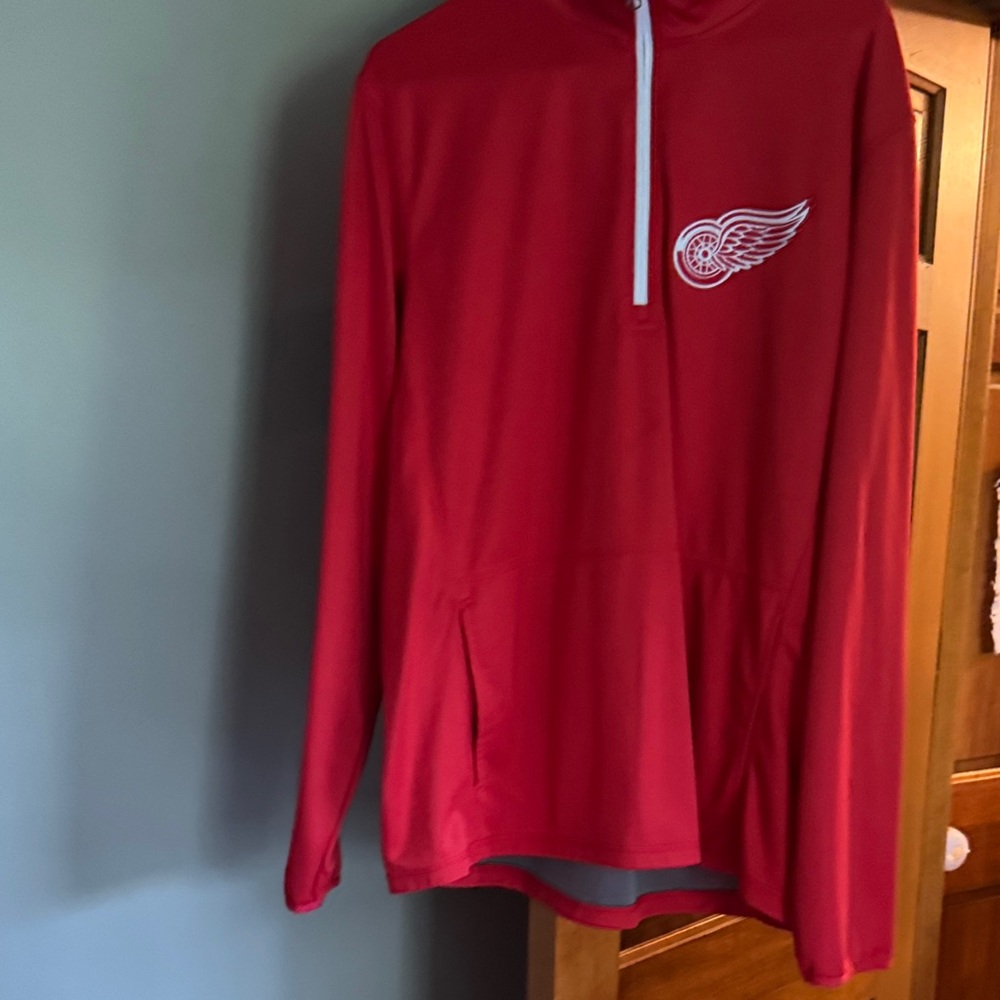 Detroit Red Wings Quarter-Zip Pullover